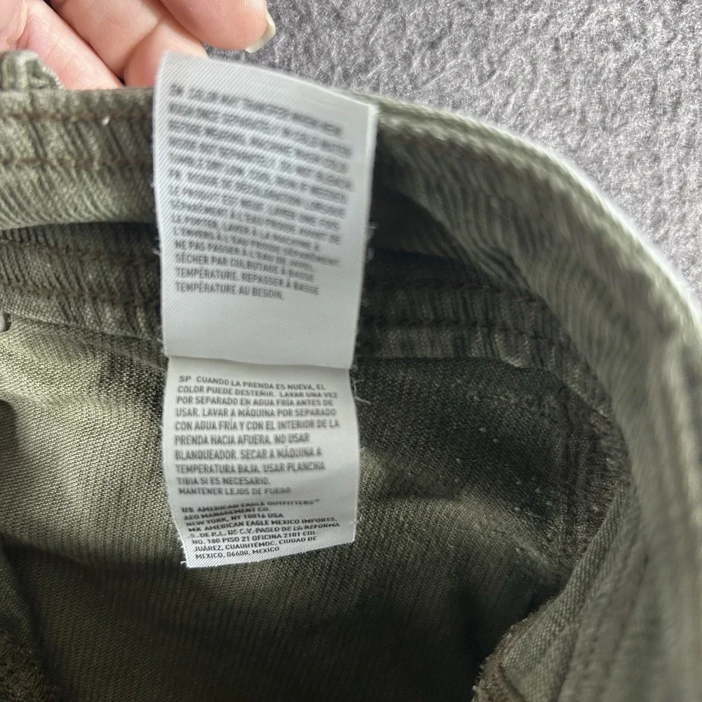AMERICAN EAGLE Women's Corduroy Mini Skirt 000 Short Olive Green Raw‎ Hem Grunge